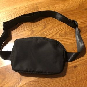 Apana black belt bag Lululemon dupe